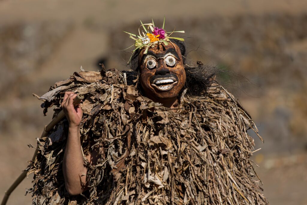 Barong Brutuk - Trunyan, Bali