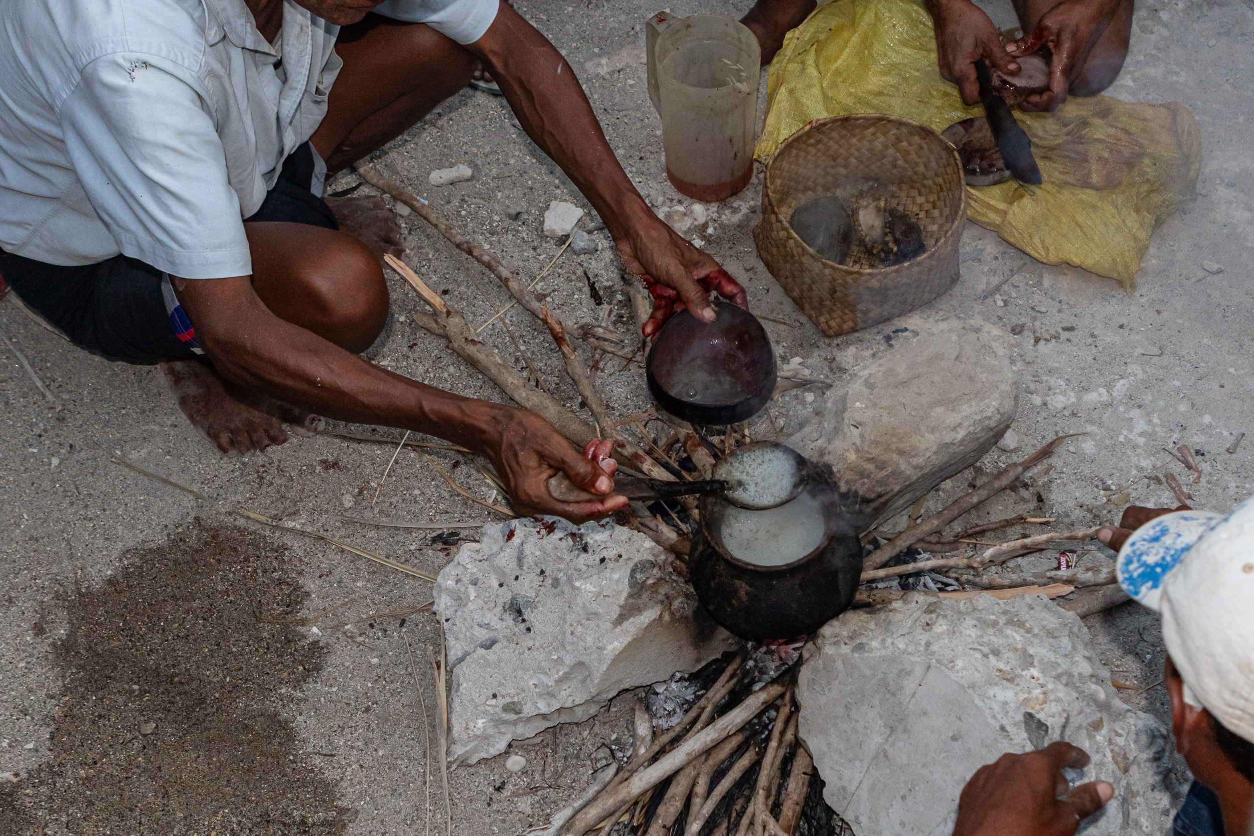 Culture, Indonesia, Sumba, funeral, praiyawang