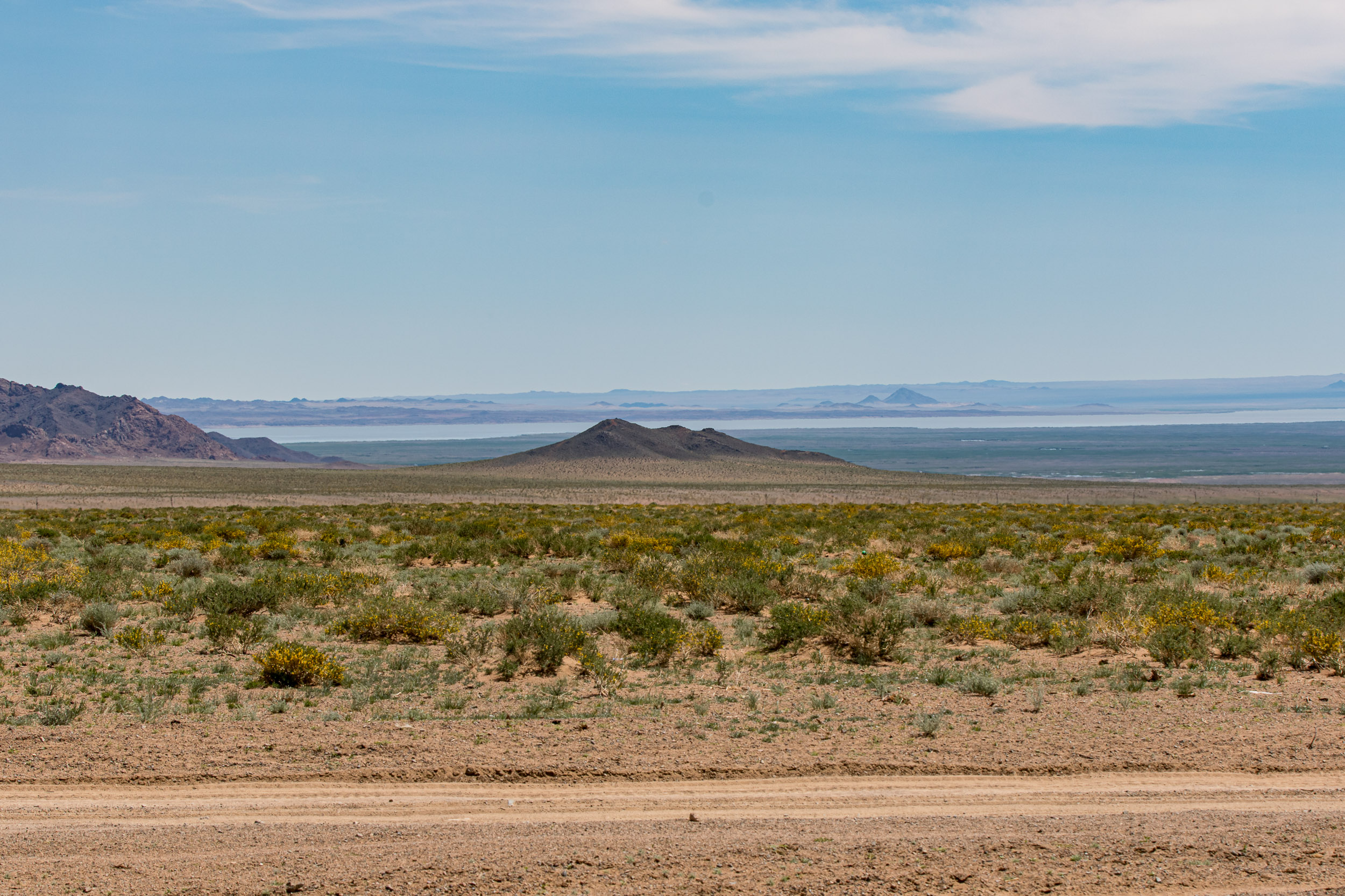 Khar Lake, Mongolia, lakes